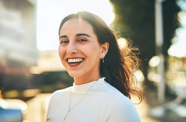 עופרה ח. – לקוחה מאומתת